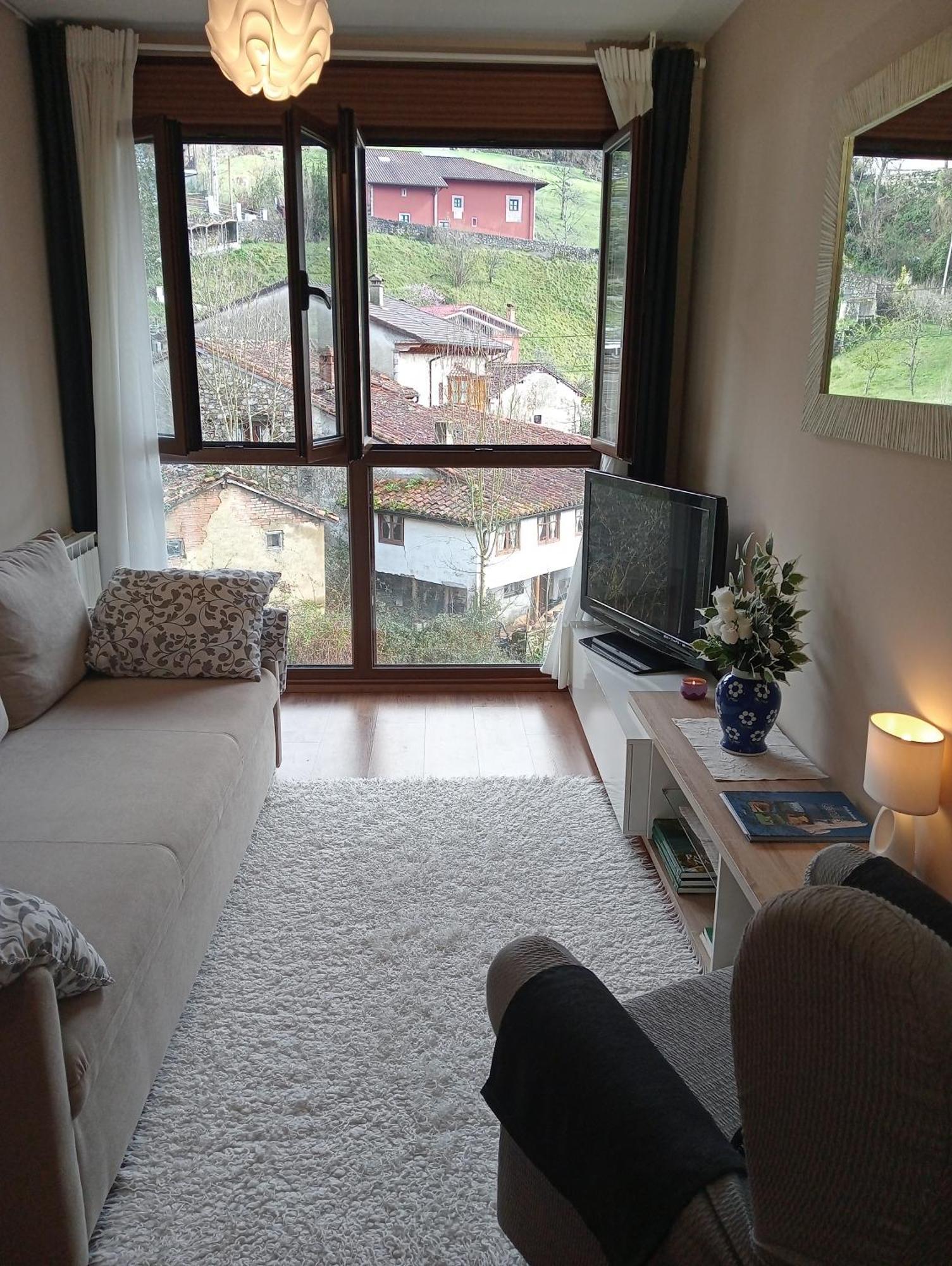 Cabrales Sol Apartment Кареня де Кабралес Екстериор снимка